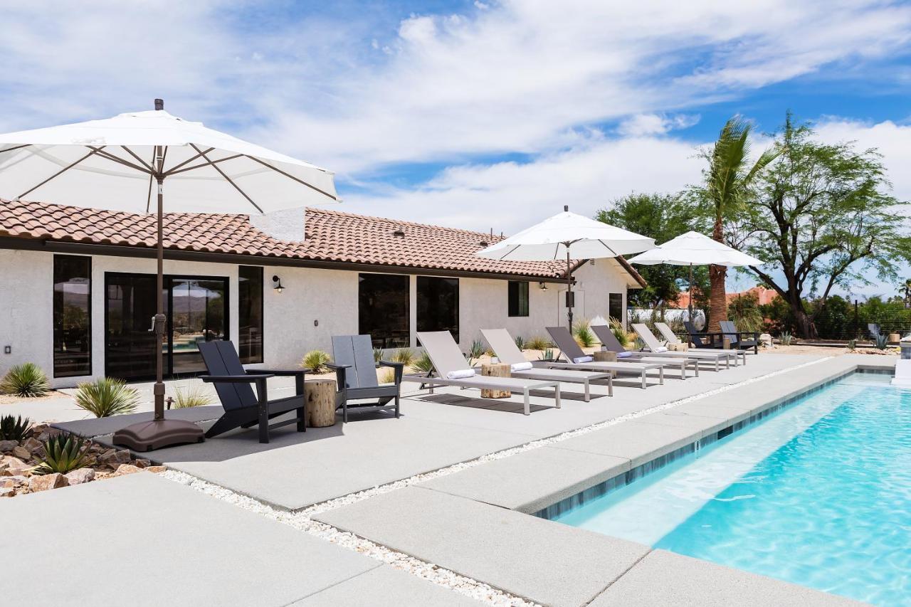 New Experience Base Camp An Exclusive Mountainside Desert Resort With 2 Pools Palm Desert Exterior photo