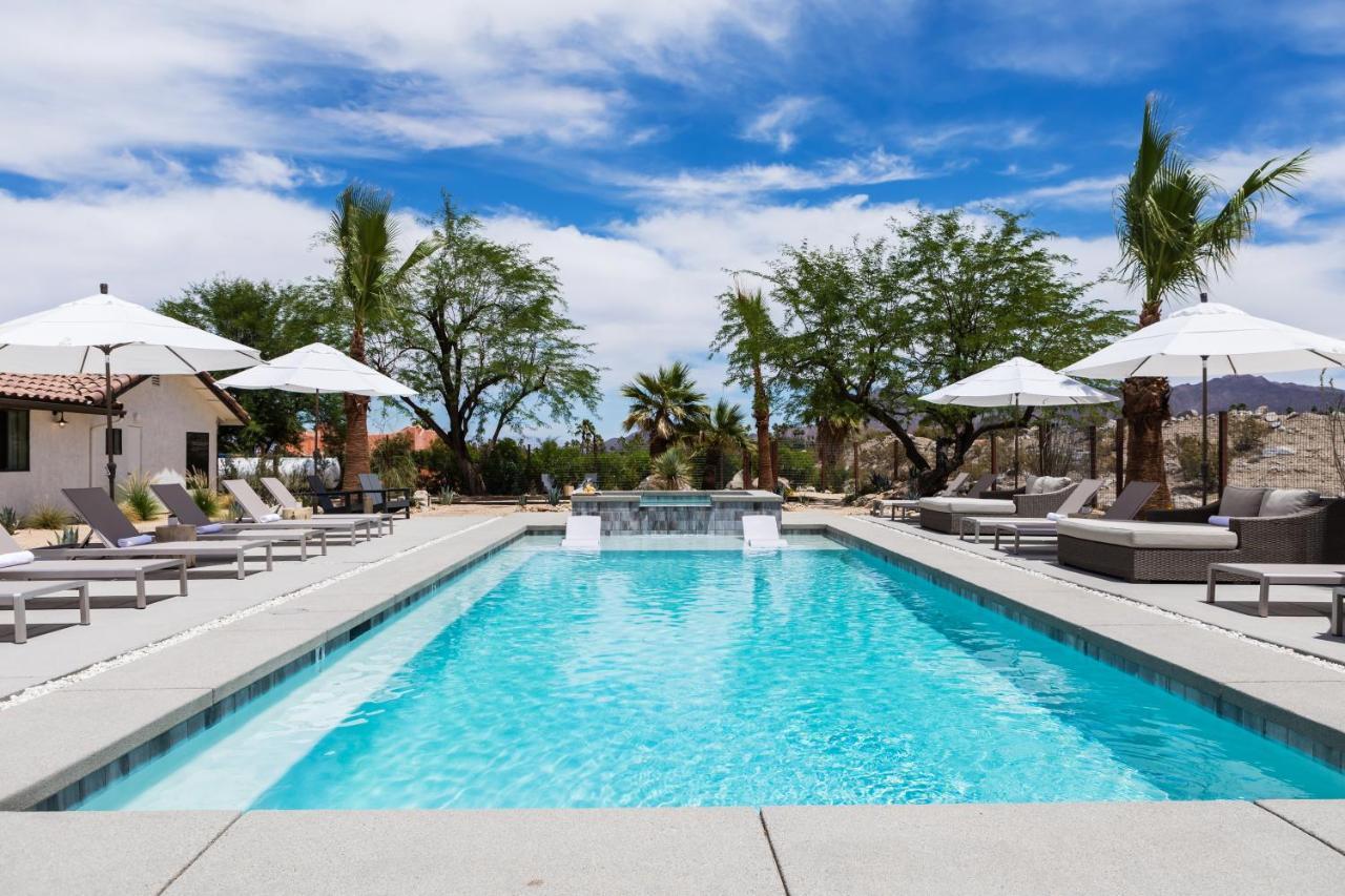 New Experience Base Camp An Exclusive Mountainside Desert Resort With 2 Pools Palm Desert Exterior photo