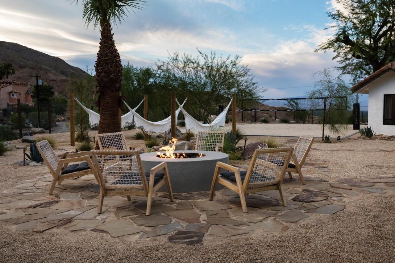 New Experience Base Camp An Exclusive Mountainside Desert Resort With 2 Pools Palm Desert Exterior photo